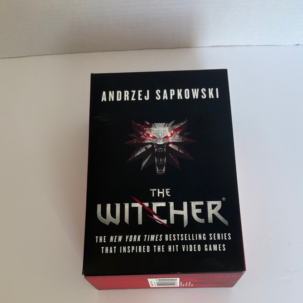 The Witcher Collector’s‎ Box Set New